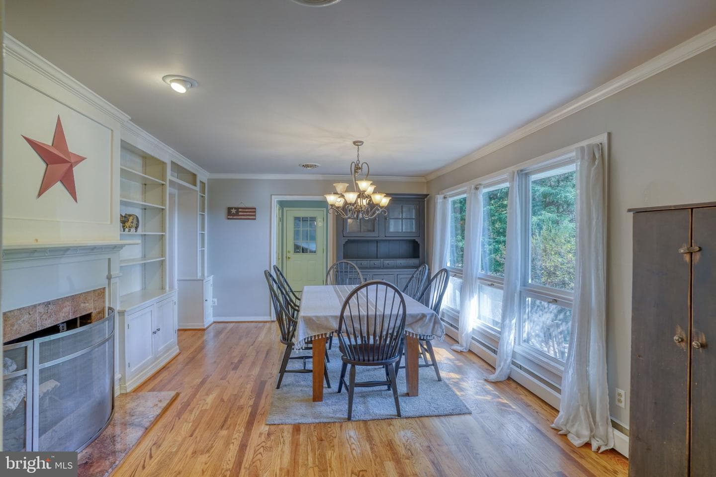 17 E Parkway photo 3