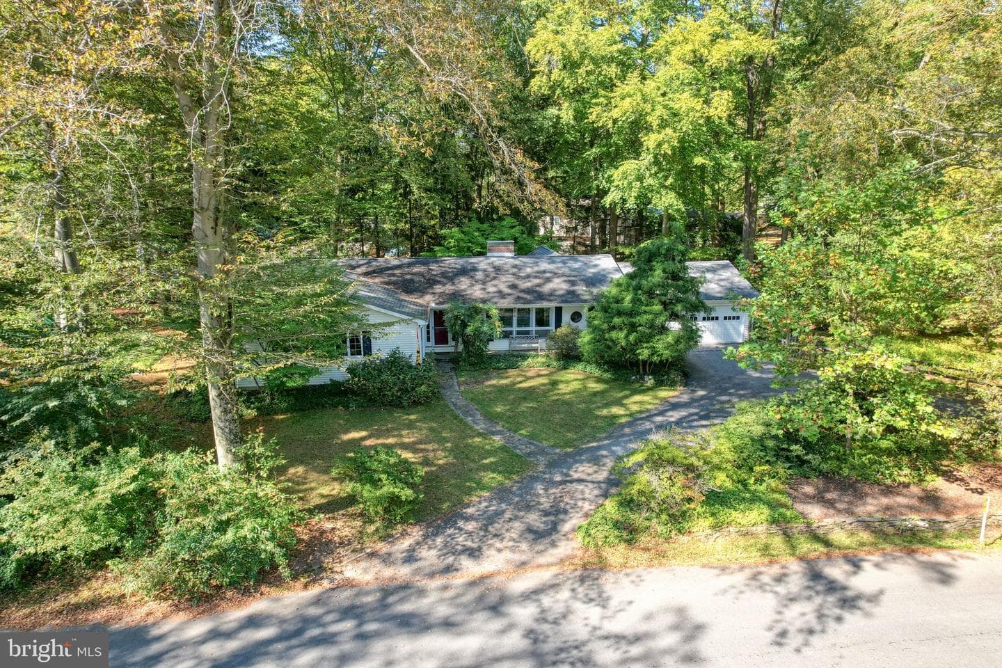 17 E Parkway photo 38