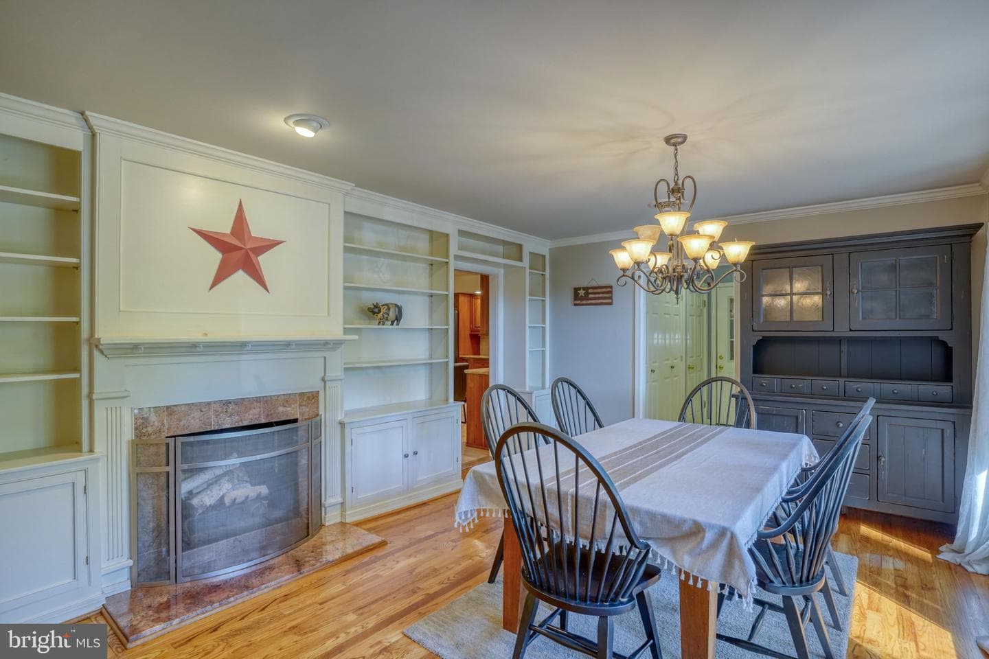 17 E Parkway photo 4