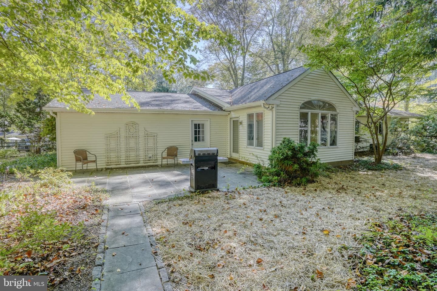 17 E Parkway photo 40