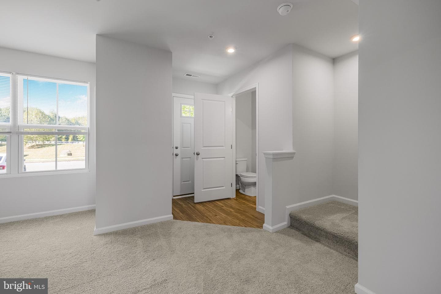 112 Azalea Circle photo 9