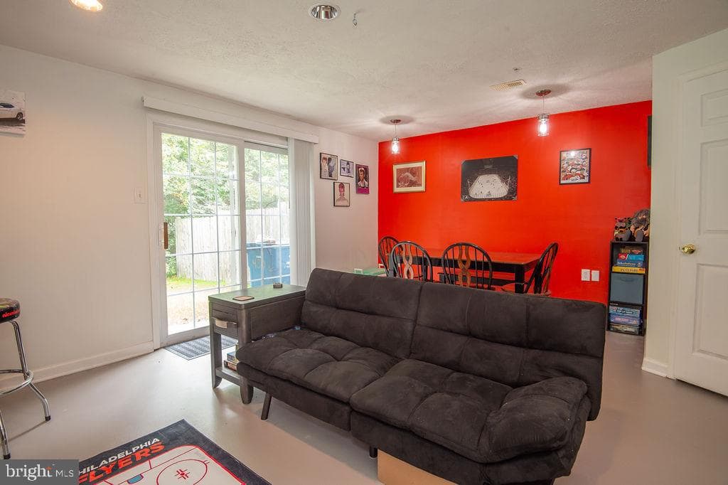430 Buttonwoods Road photo 20