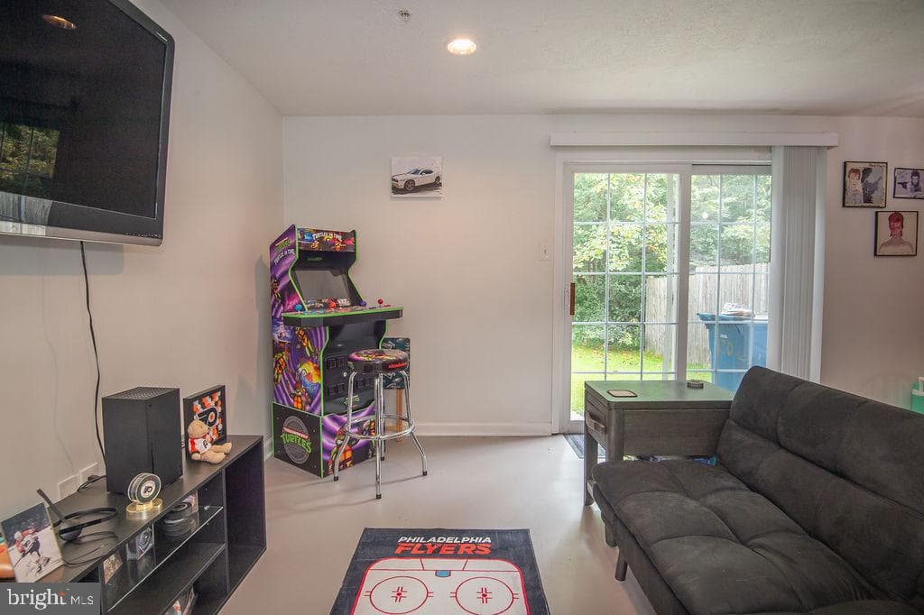430 Buttonwoods Road photo 21