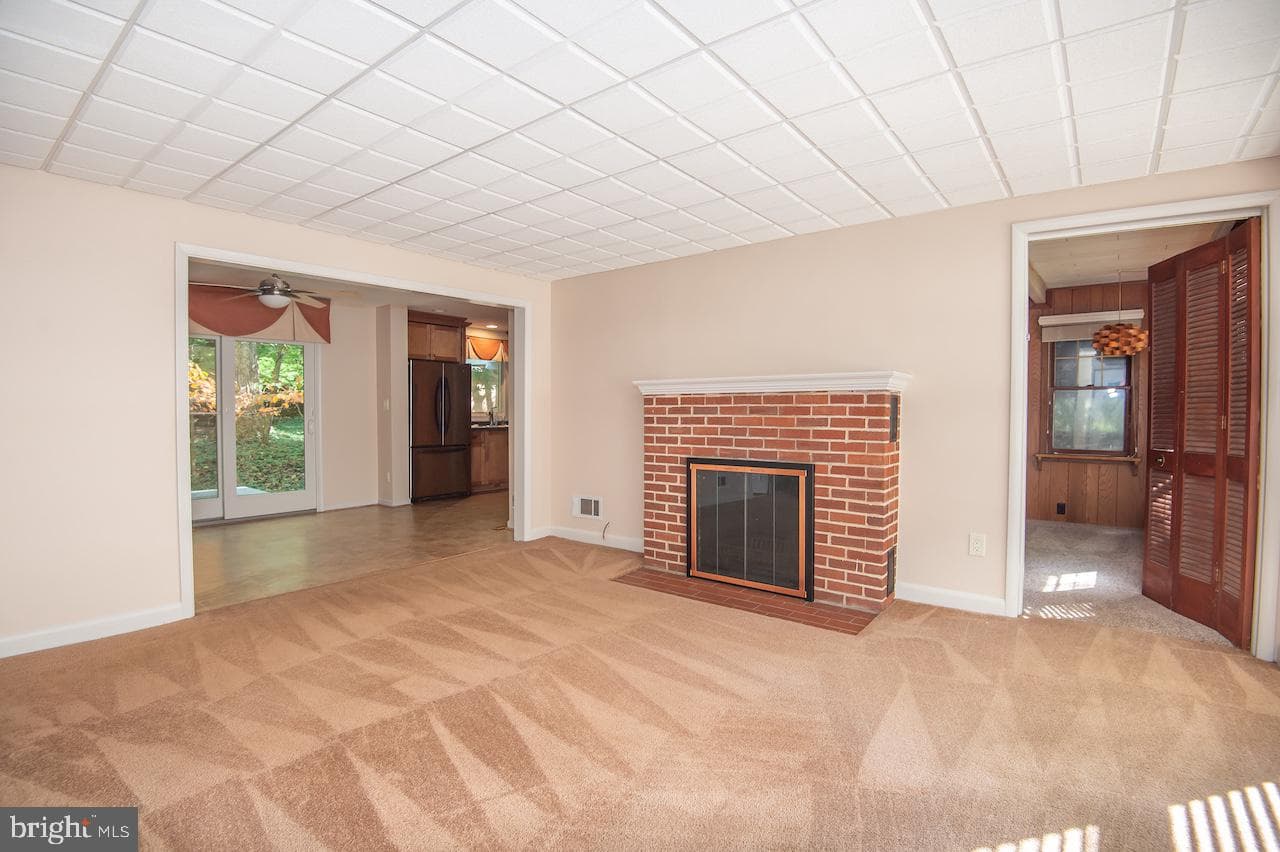 6 Gilmore Lane photo 17