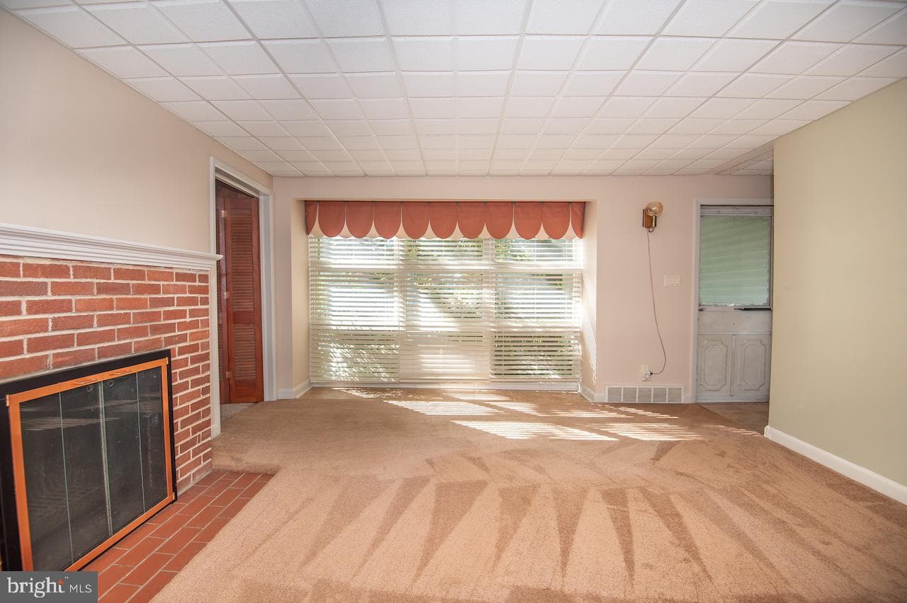 6 Gilmore Lane photo 19