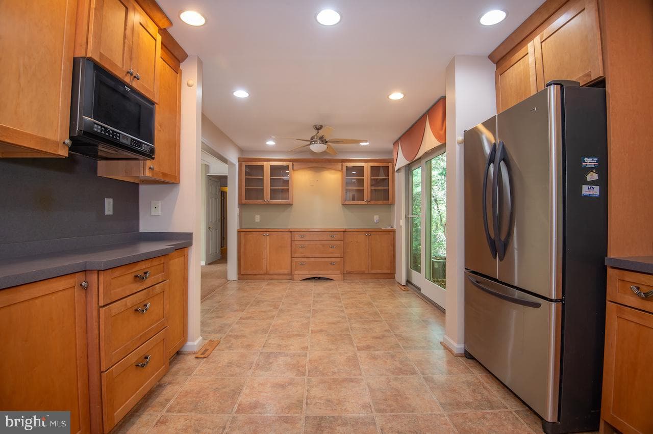 6 Gilmore Lane photo 27
