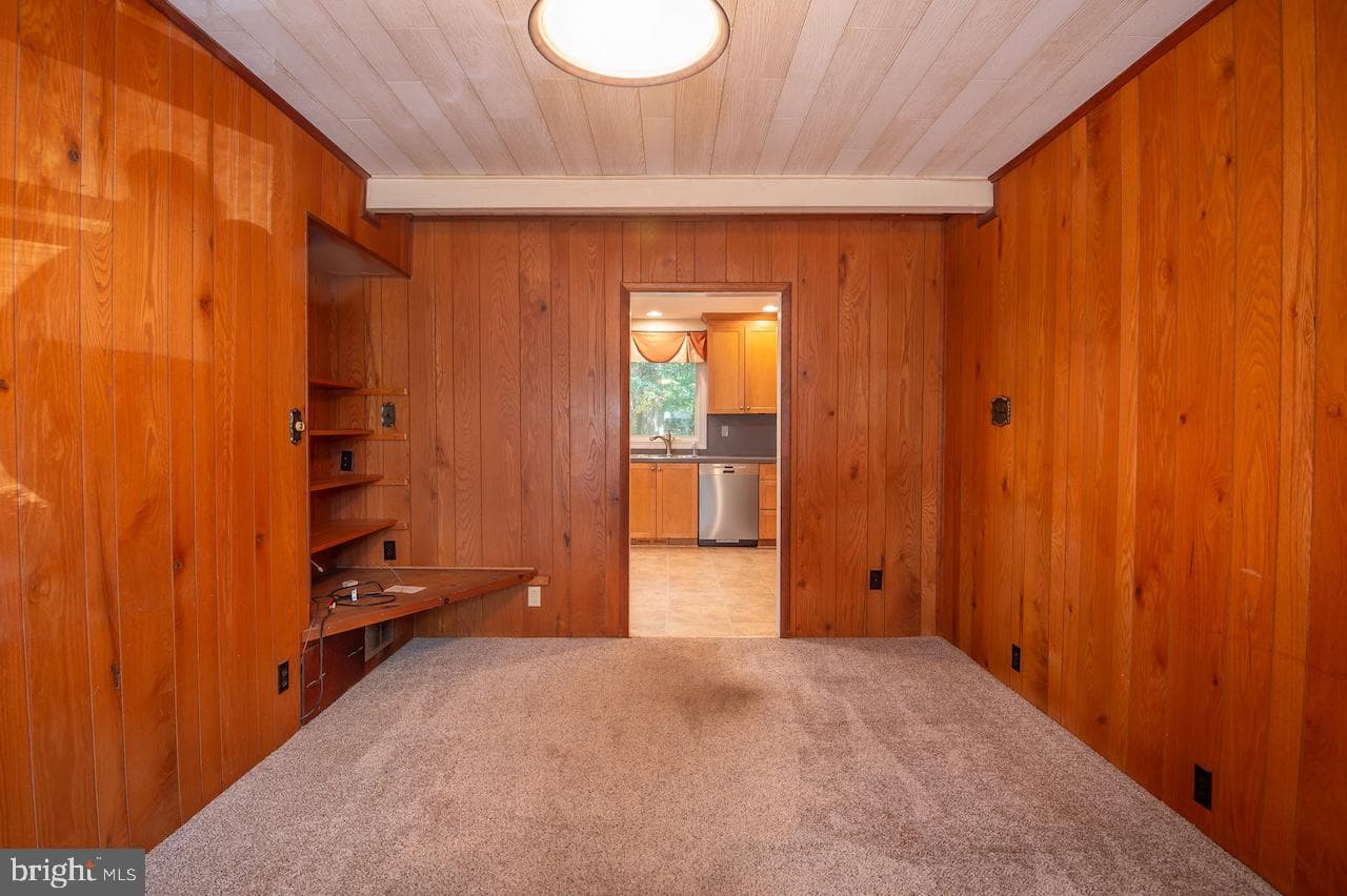 6 Gilmore Lane photo 33