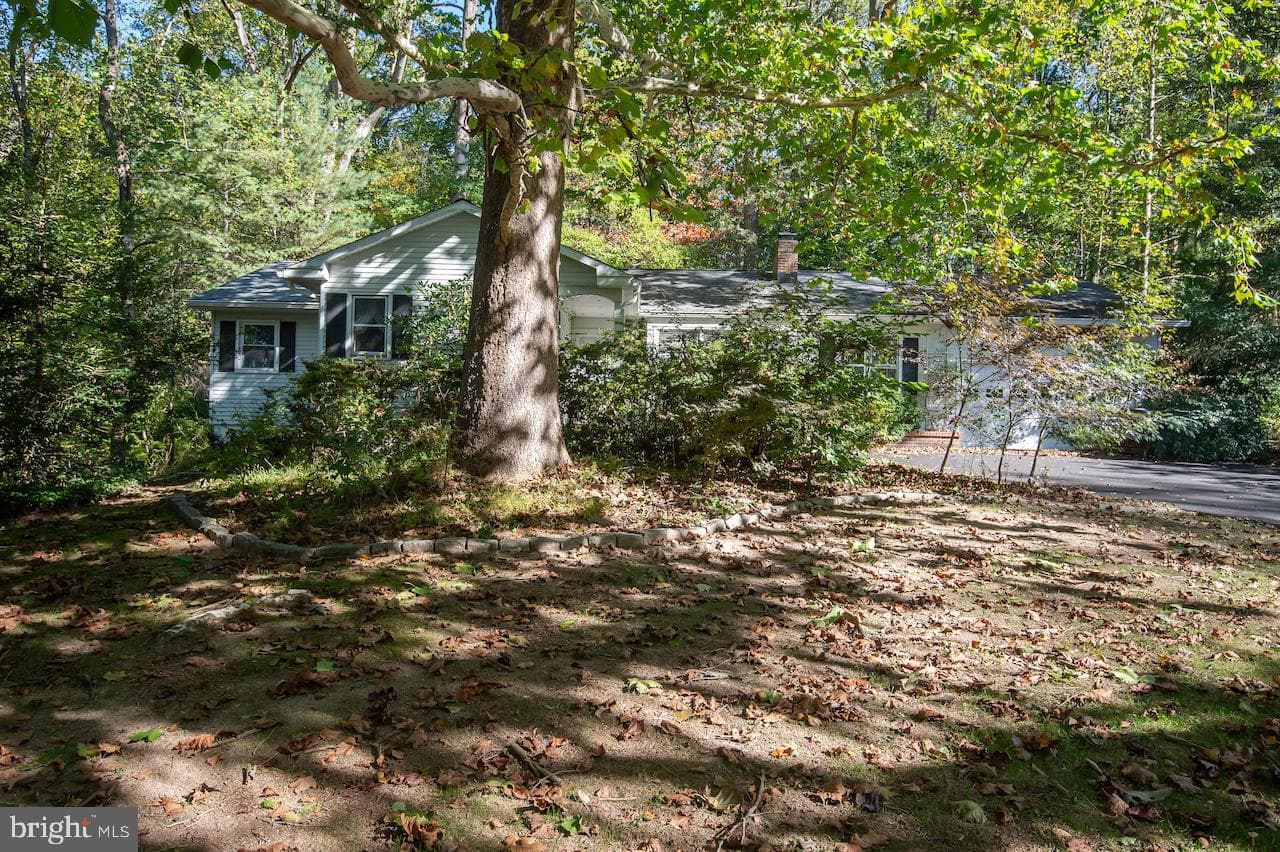 6 Gilmore Lane photo 9