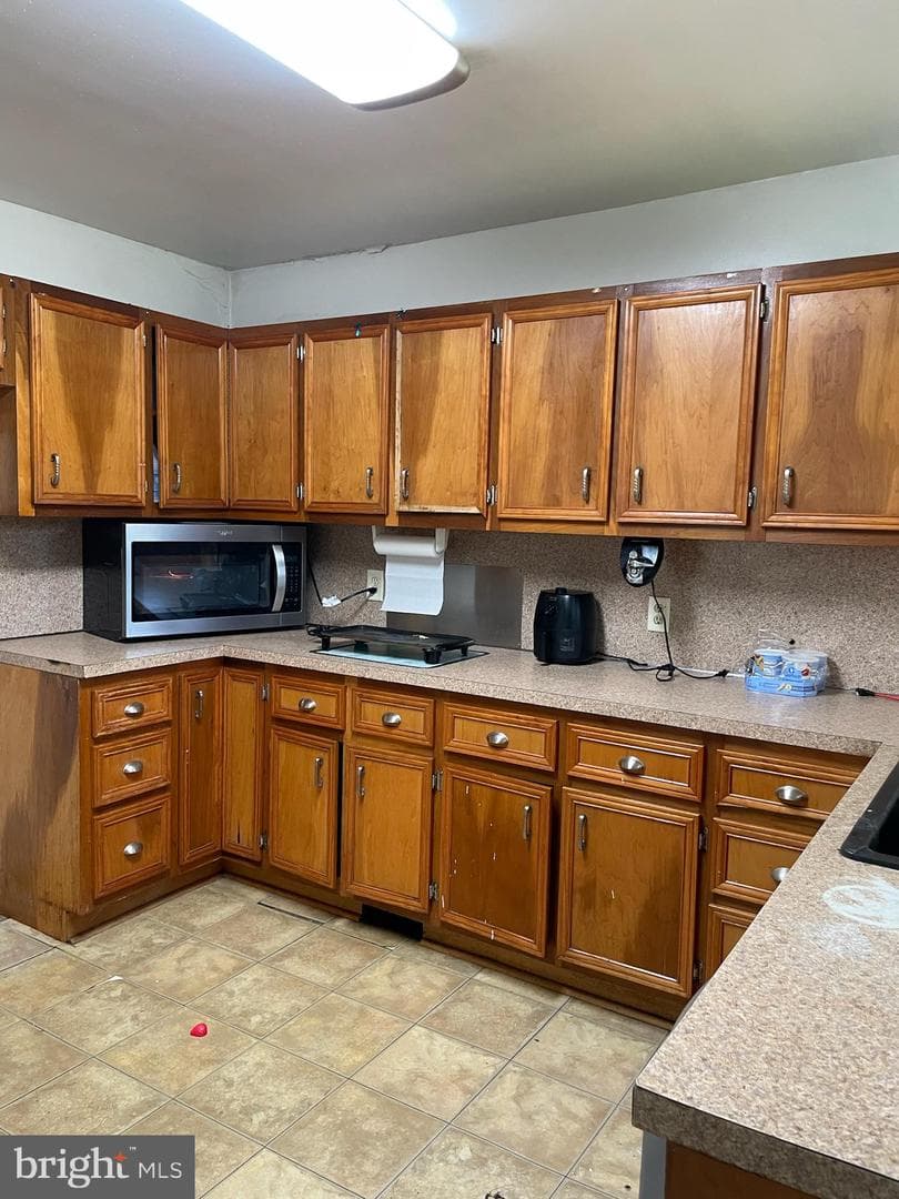 124 Woodall Road photo 5