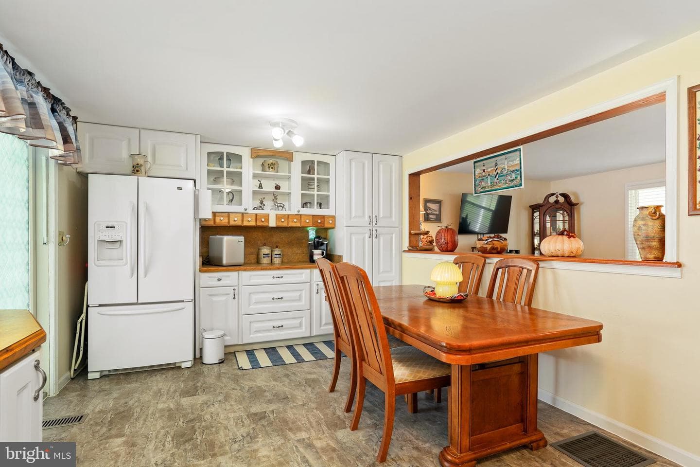 184 Rowlandsville Road photo 25