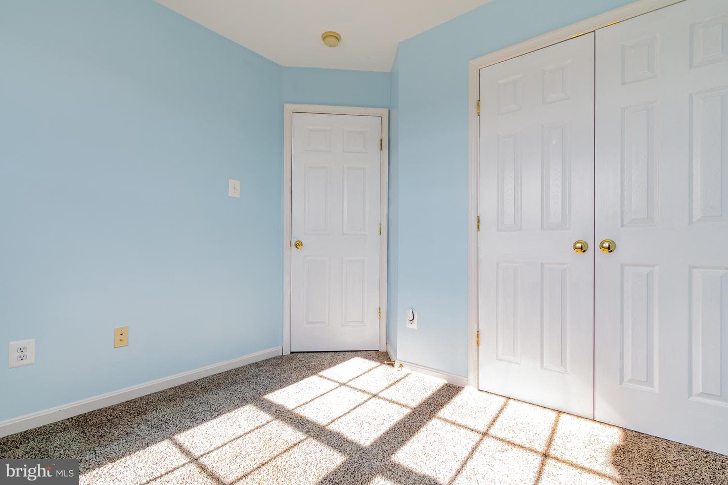 124 Maple Leaf Drive photo 14