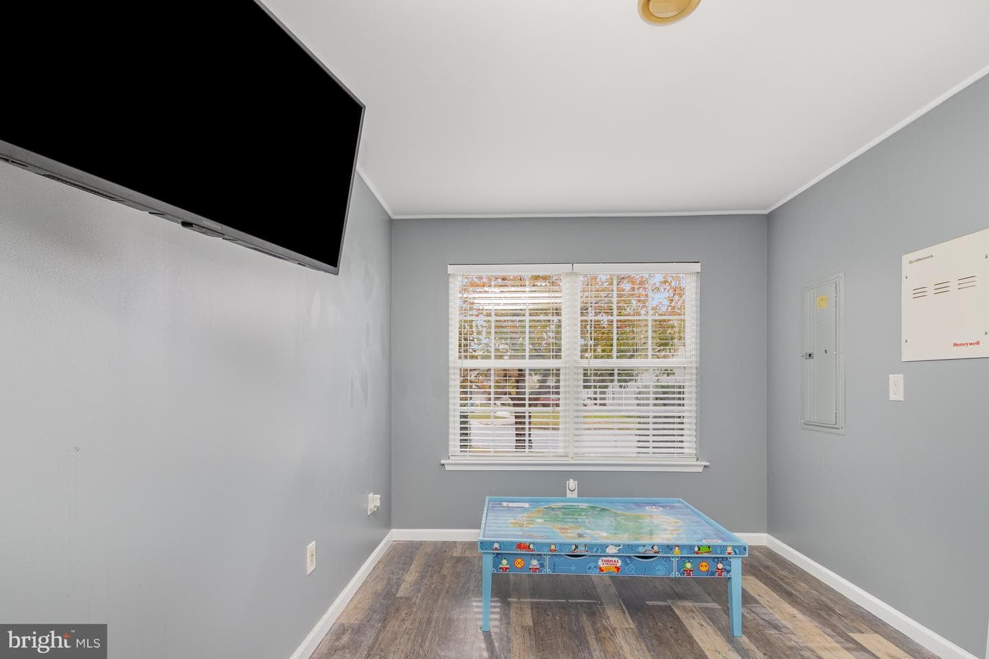 124 Maple Leaf Drive photo 31