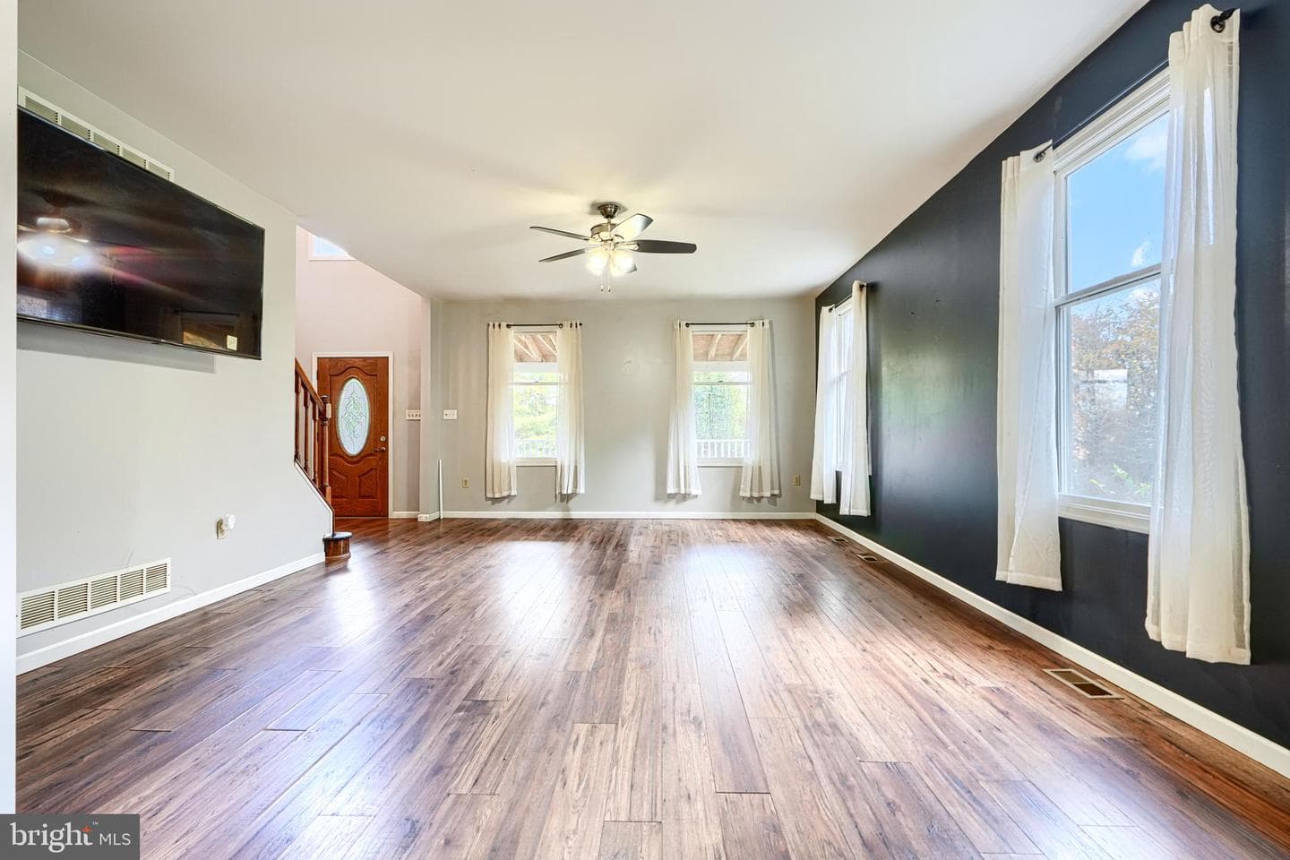 544 Elk Mills Road photo 10