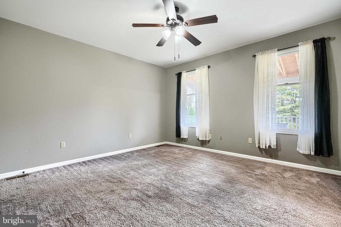 544 Elk Mills Road photo 28
