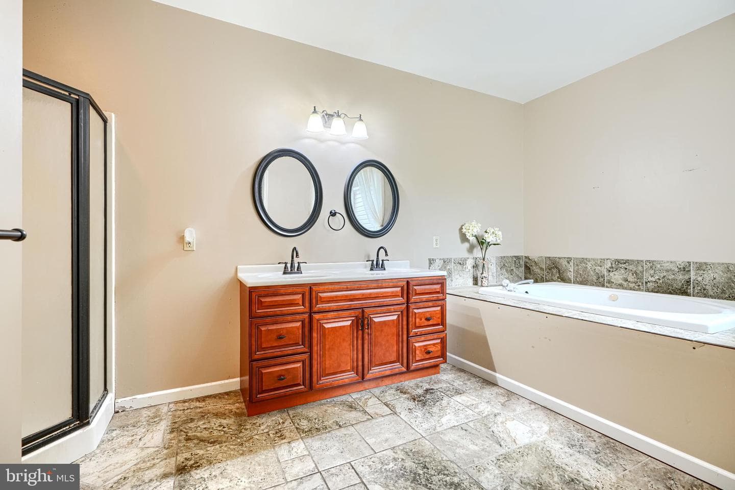 544 Elk Mills Road photo 32