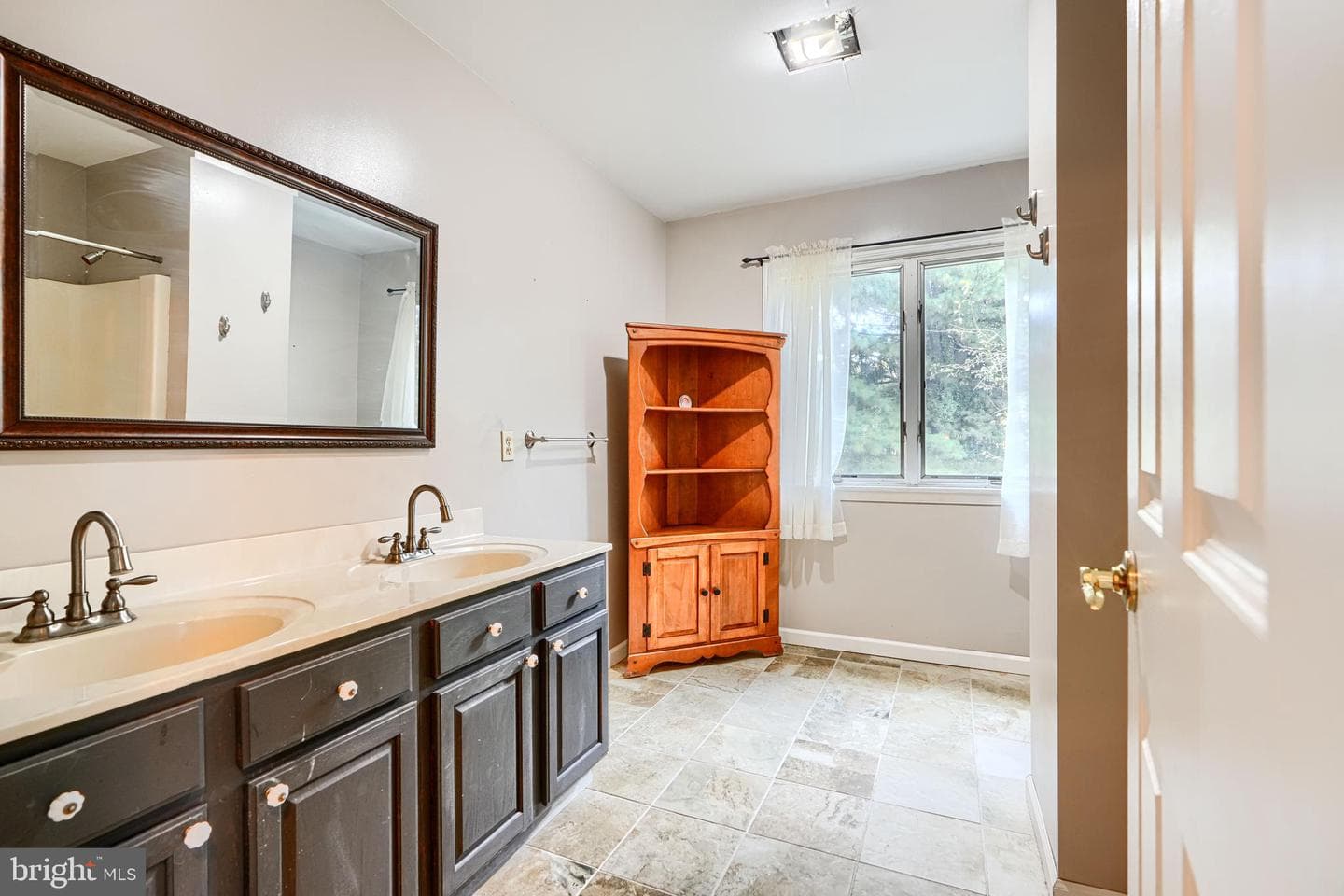544 Elk Mills Road photo 42