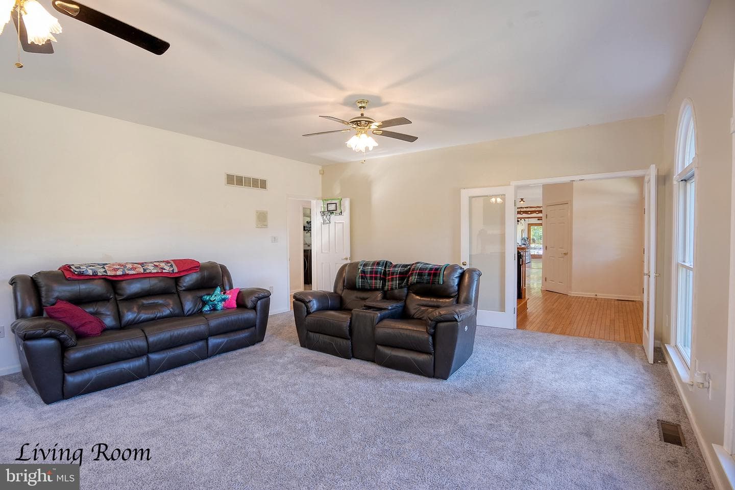 699 Shady Beach Road photo 6