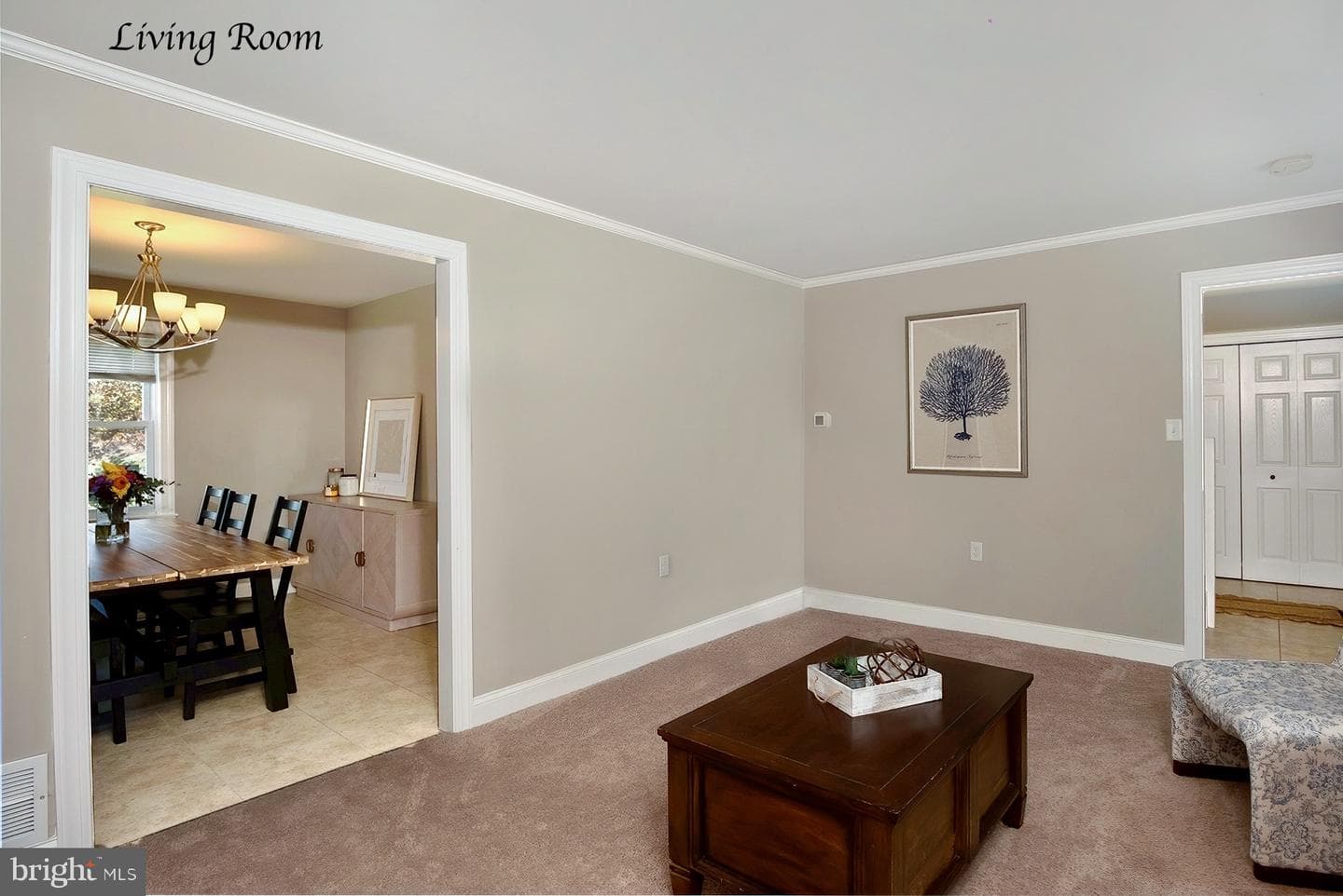 104 Marlyn Drive photo 4