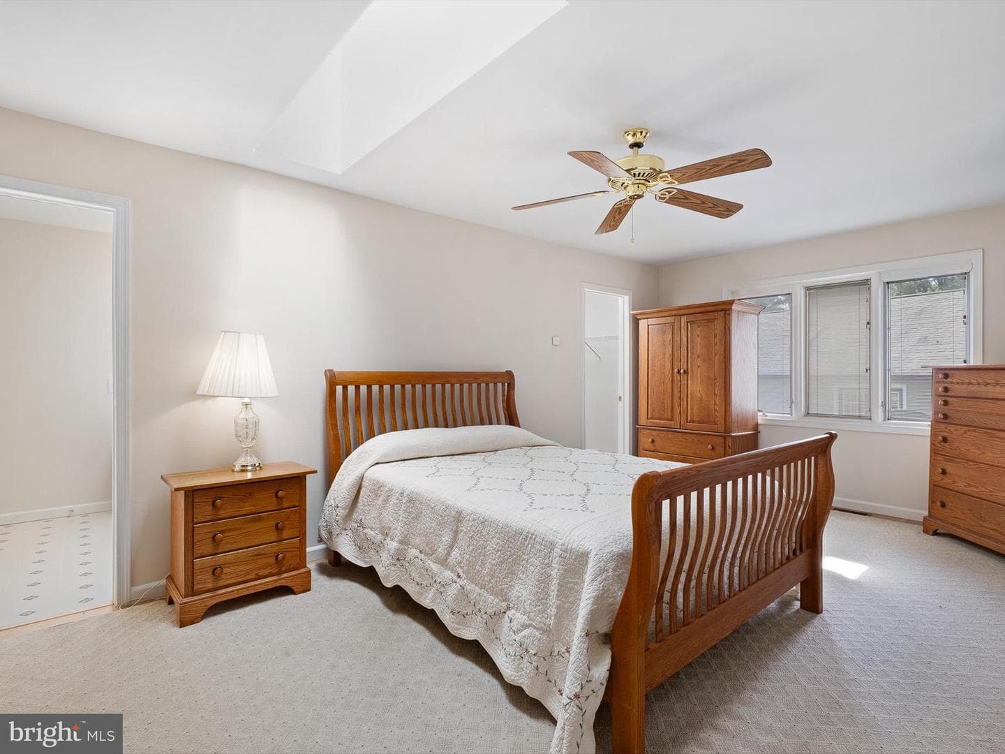 4350 Telegraph Road photo 14