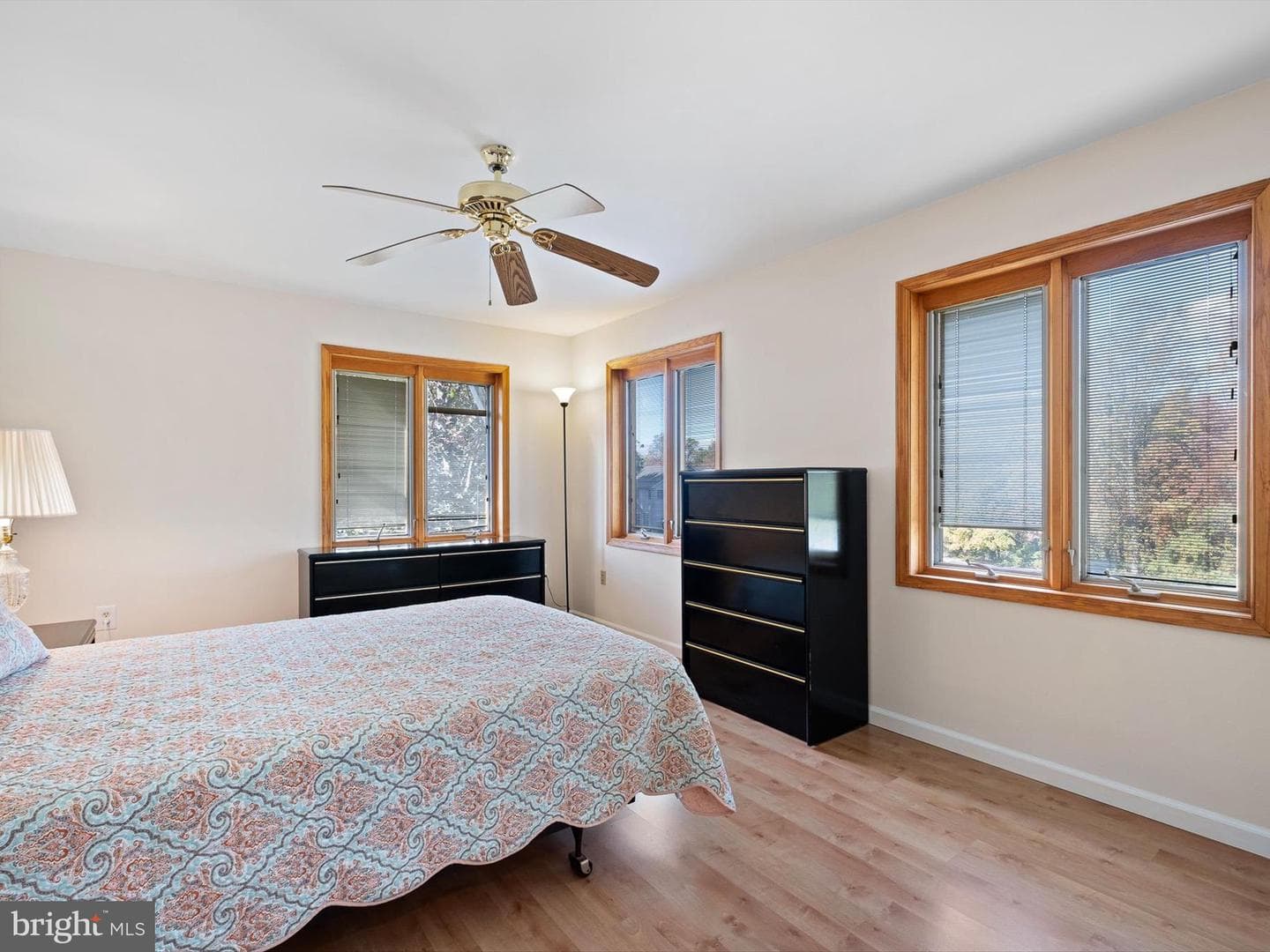 4350 Telegraph Road photo 17