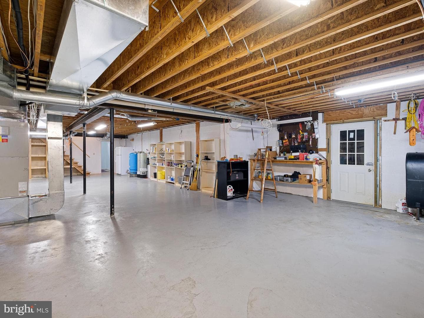 4350 Telegraph Road photo 25