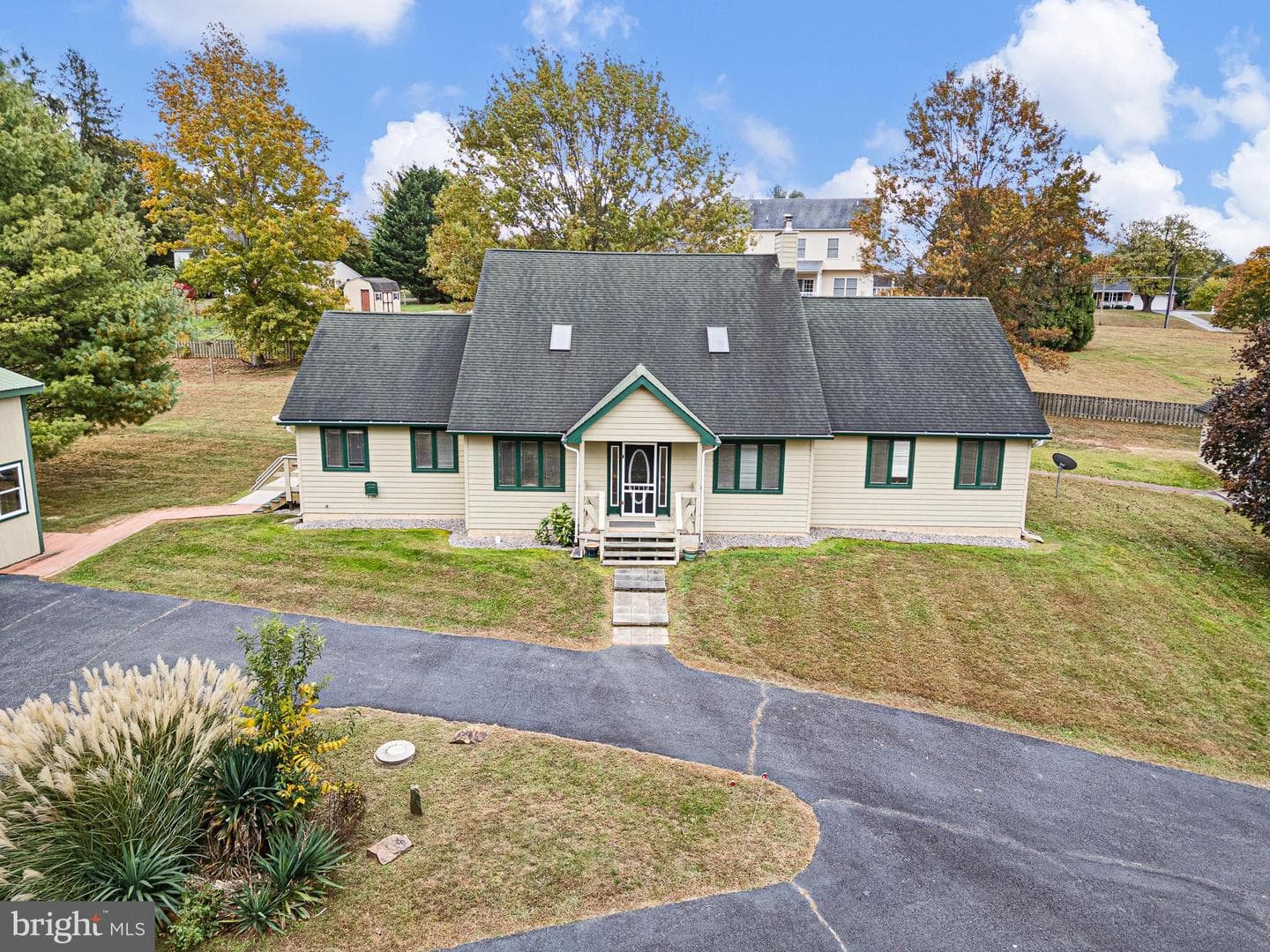 4350 Telegraph Road photo 3