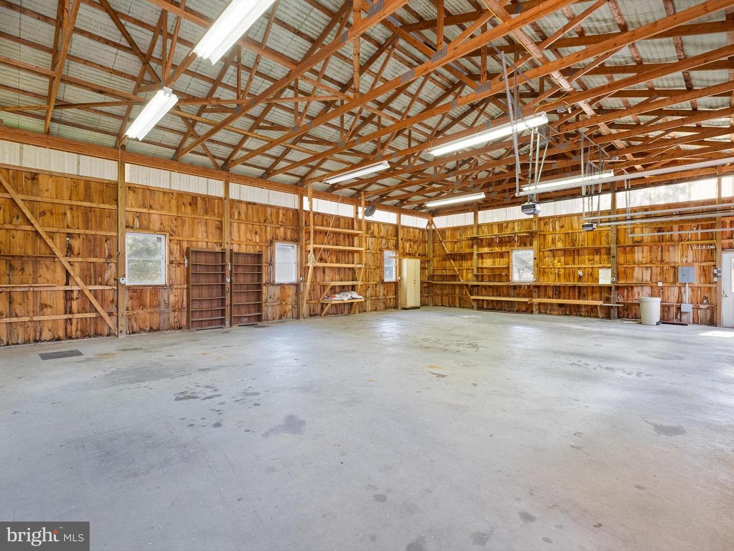 4350 Telegraph Road photo 30