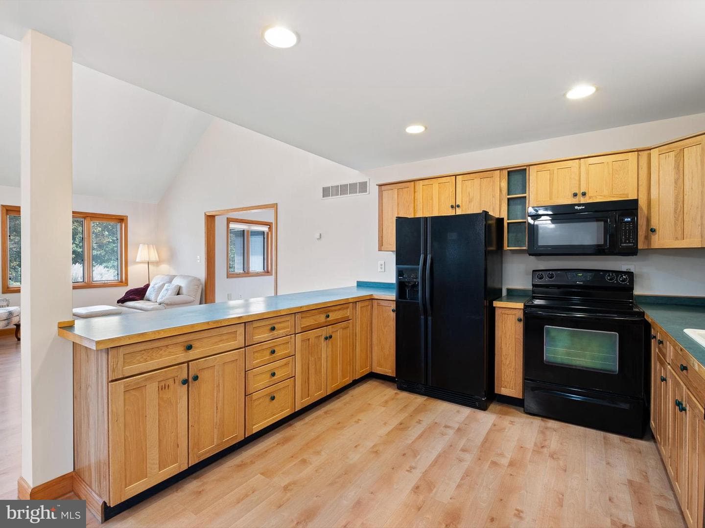 4350 Telegraph Road photo 8