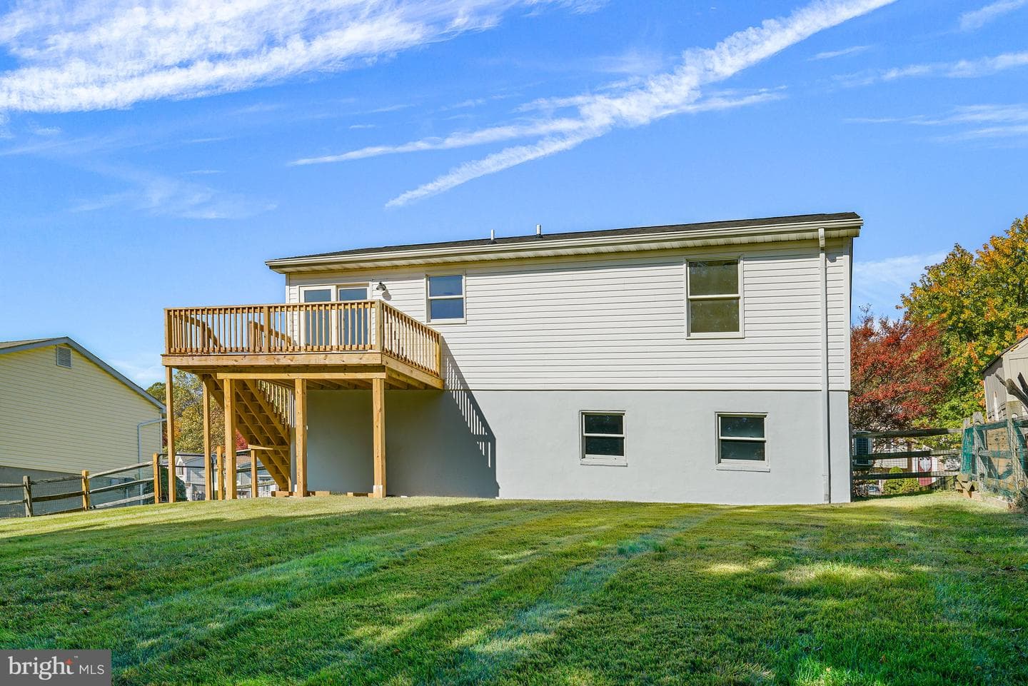 520 Saint Charles Street photo 25