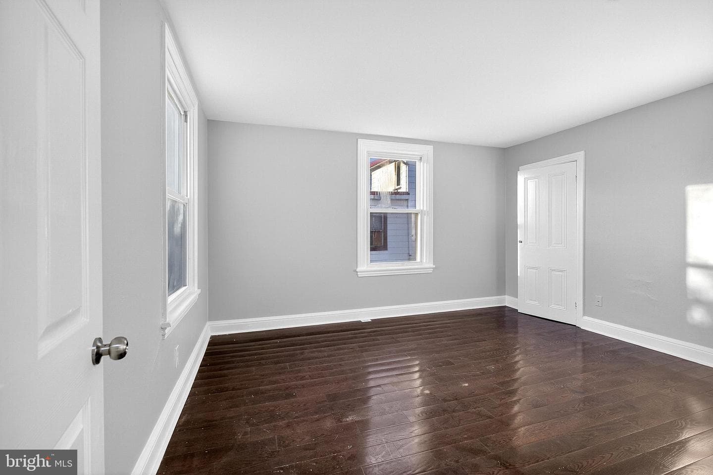110 Delaware Avenue photo 38