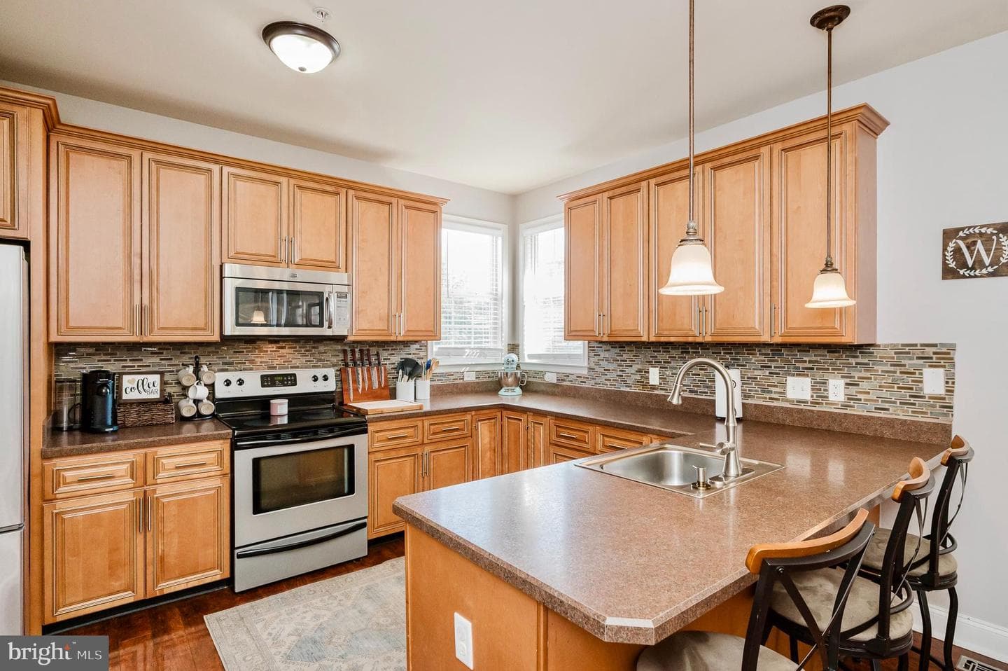 100 Cool Springs Road photo 2