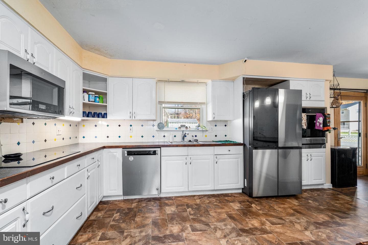 50 Avalon Avenue photo 13