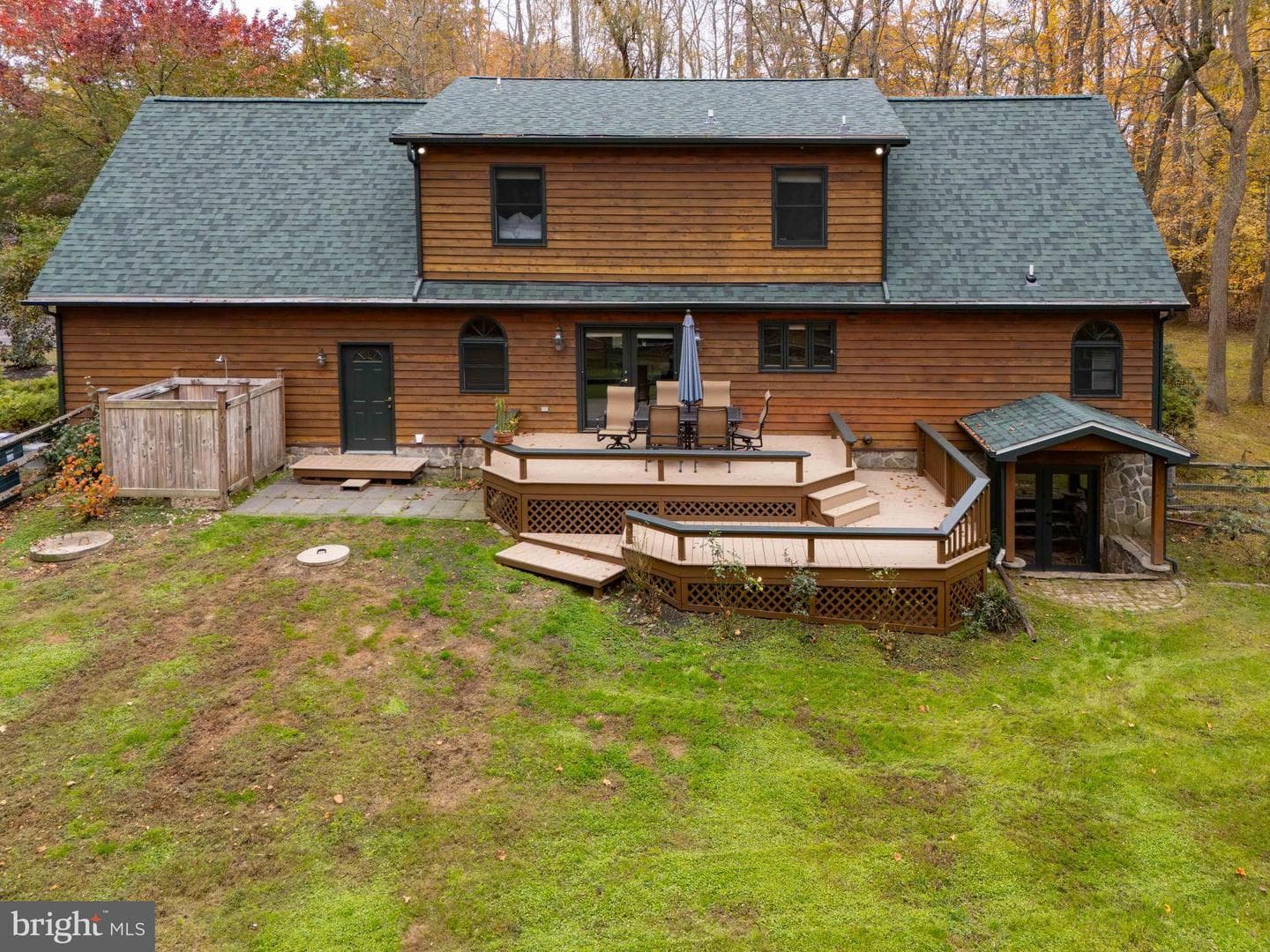 477 Hances Point Road photo 2