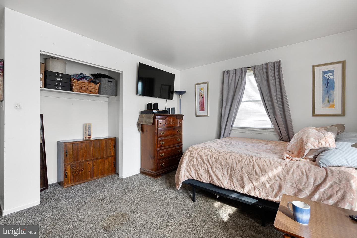 156 E Village Road photo 14