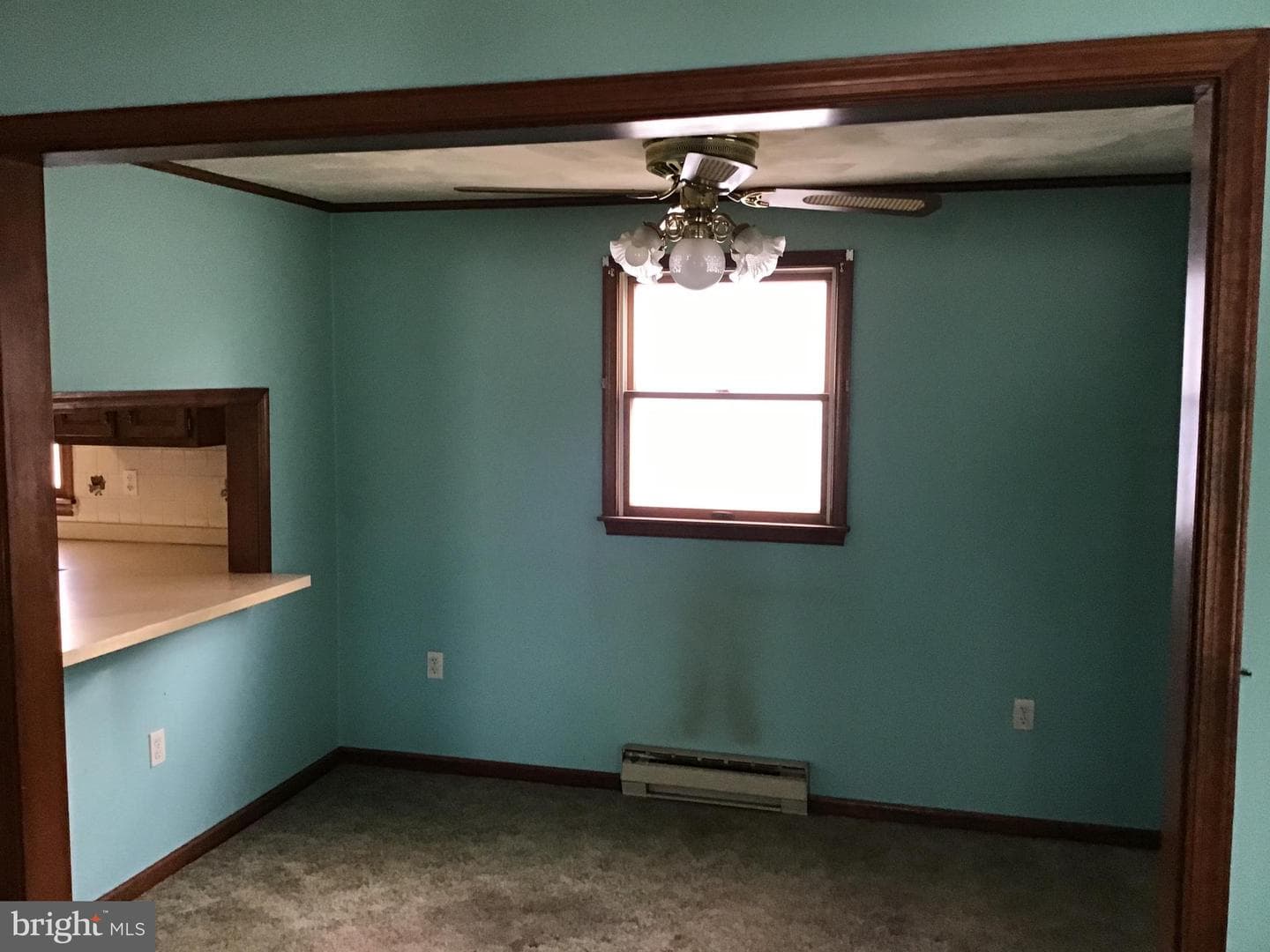 105 W Walnut Street photo 7