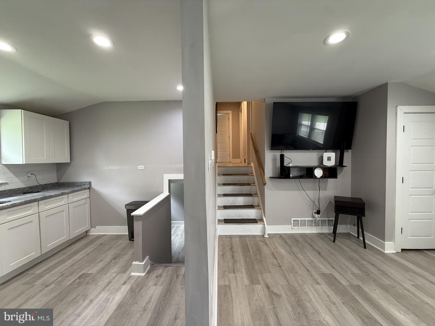 20 Chestnut Drive photo 11