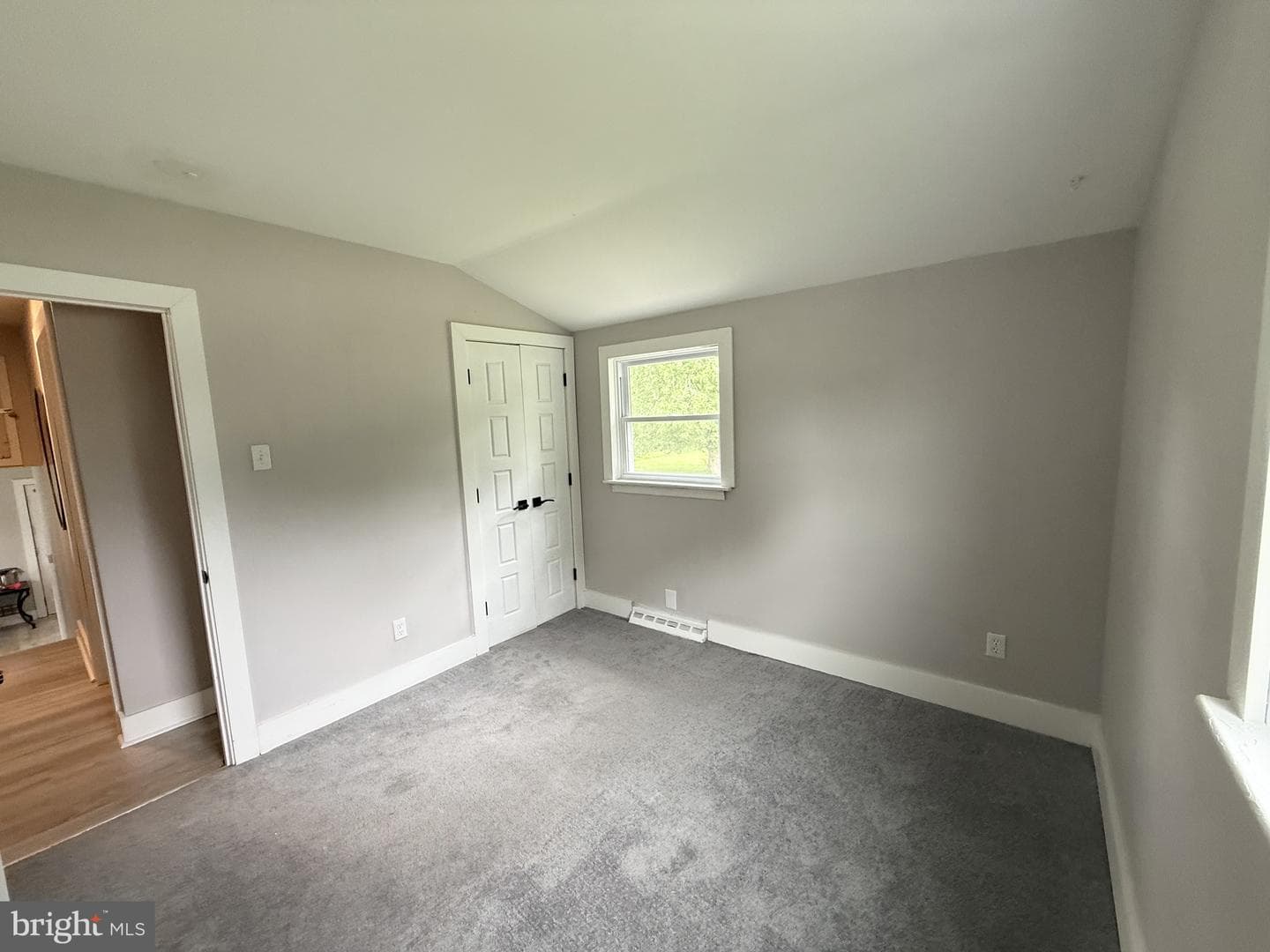20 Chestnut Drive photo 32
