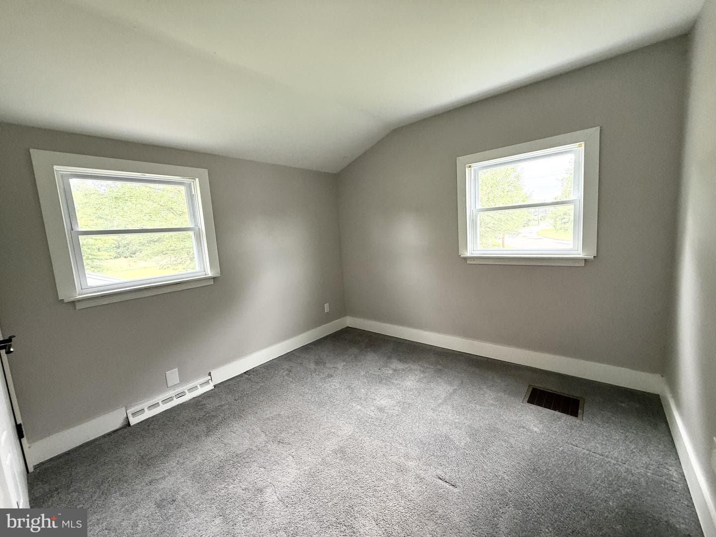 20 Chestnut Drive photo 34