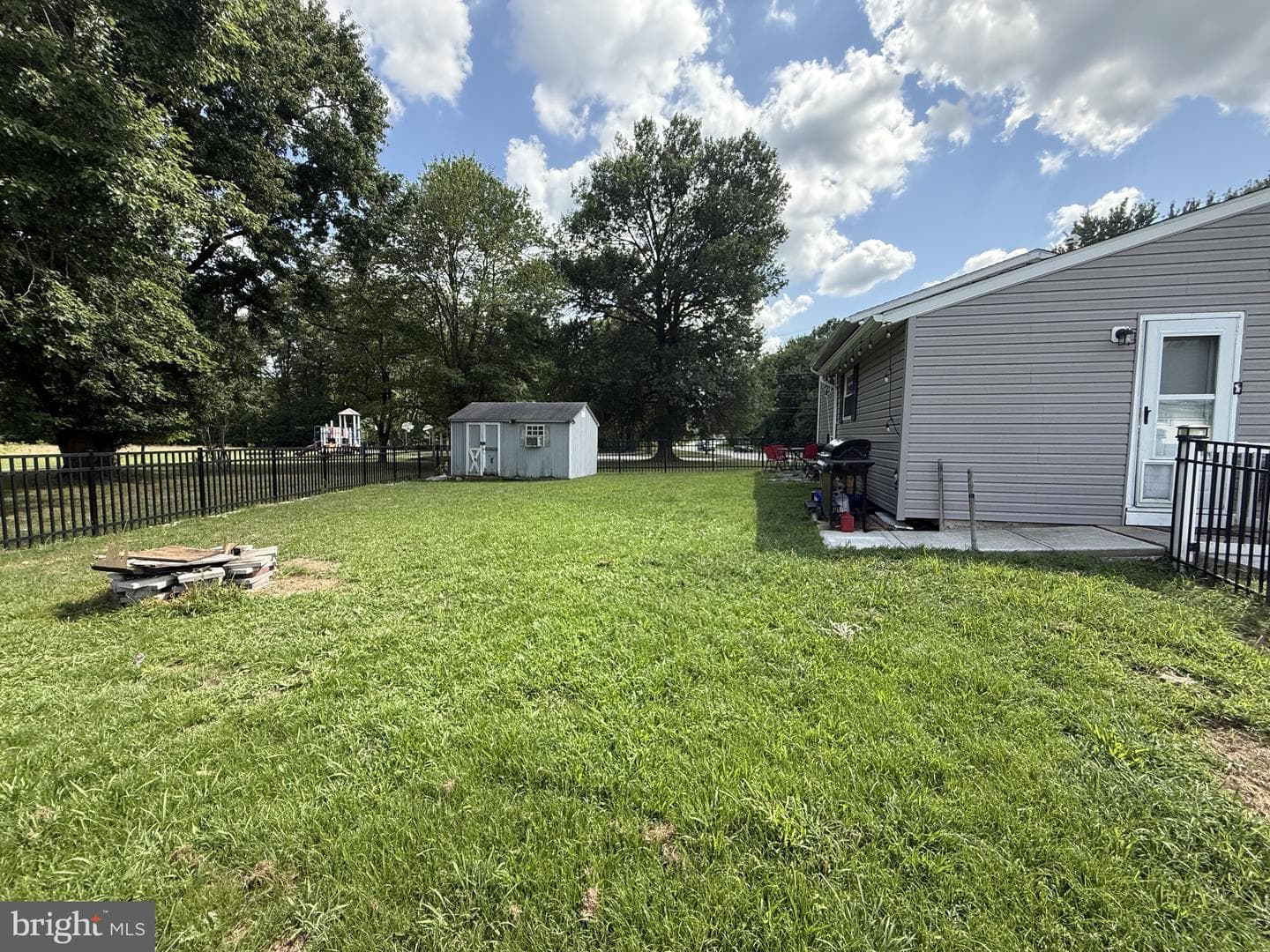 20 Chestnut Drive photo 48