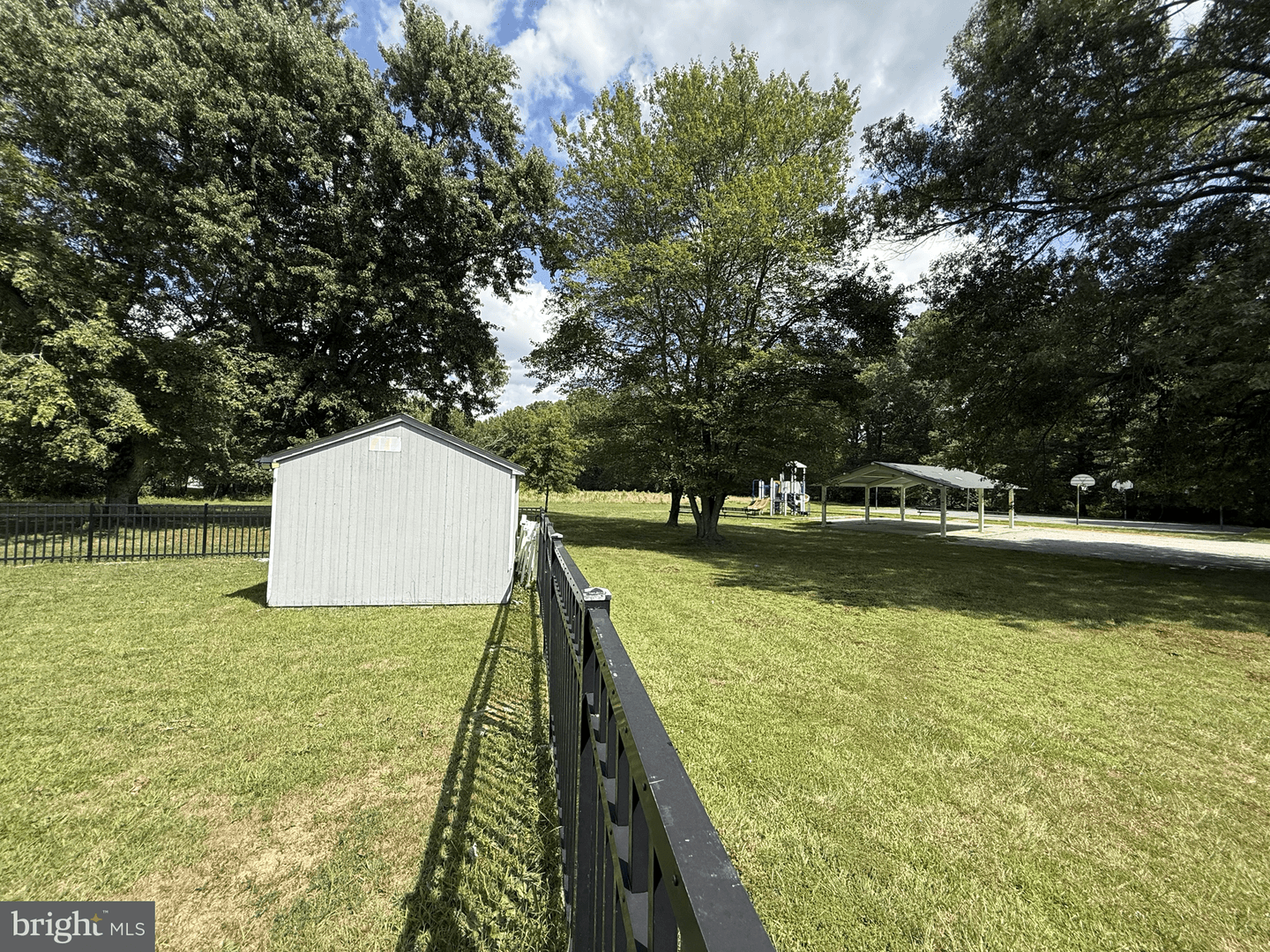 20 Chestnut Drive photo 53
