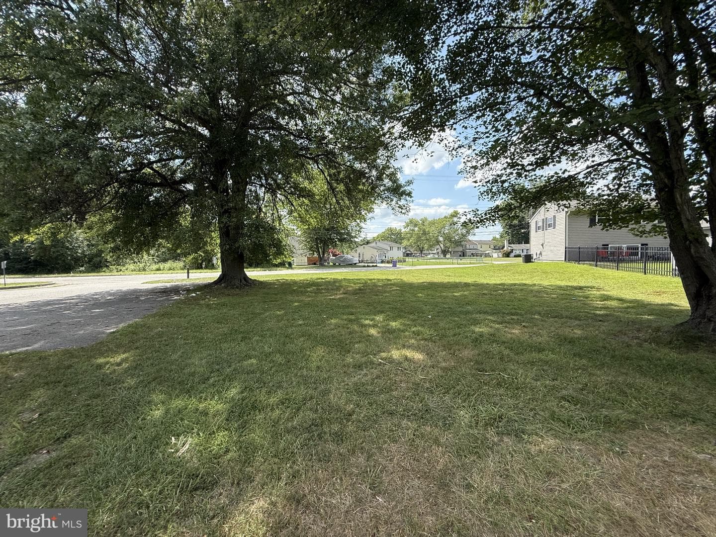 20 Chestnut Drive photo 60