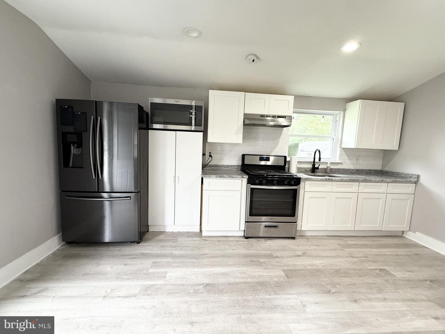 20 Chestnut Drive photo 9