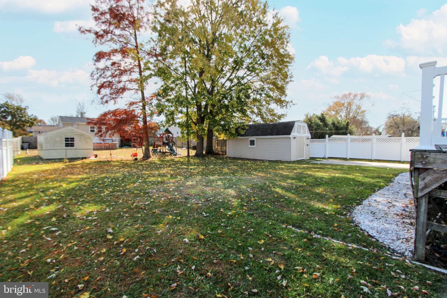 118 Midland Drive photo 31