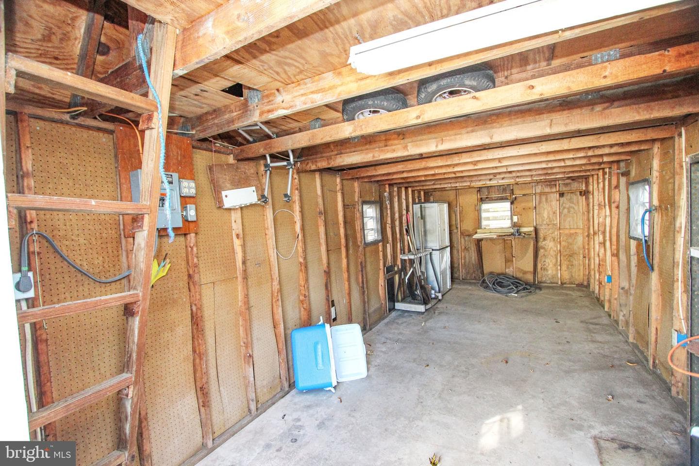 118 Midland Drive photo 37