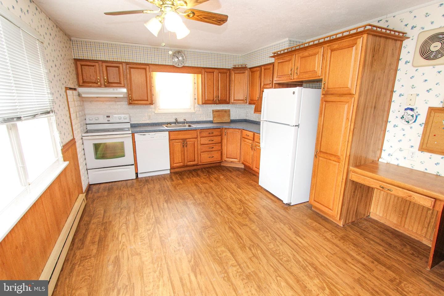 118 Midland Drive photo 8