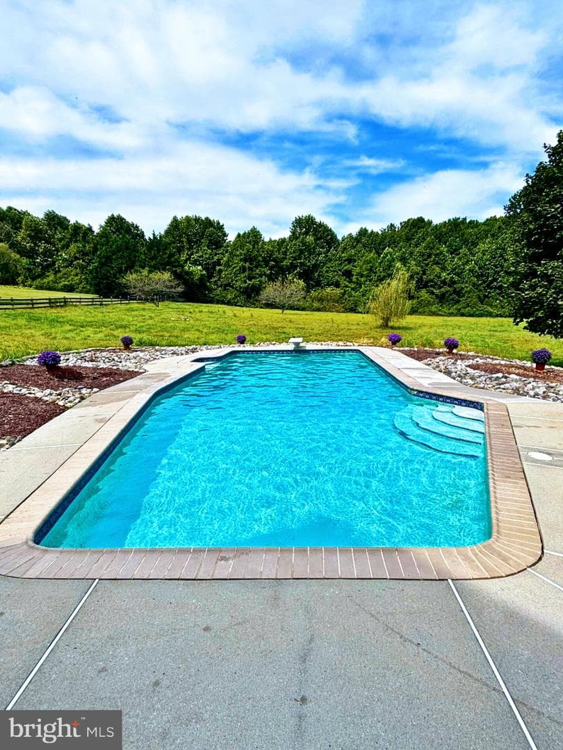 535 Oldfield Point Road photo 34