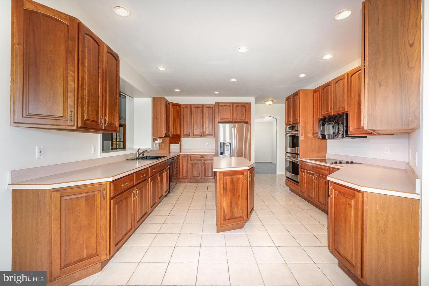 535 Oldfield Point Road photo 8