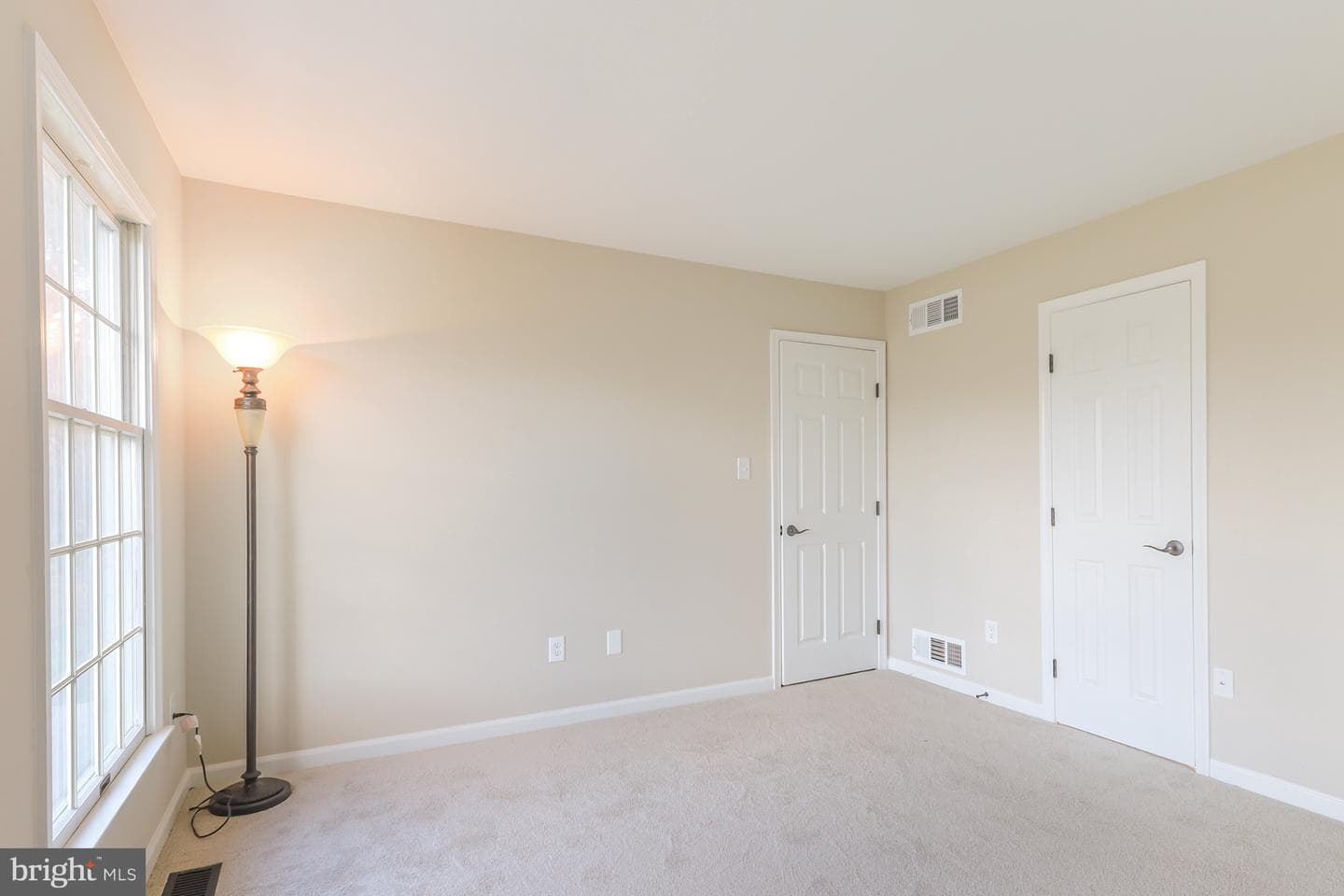 10 Hunt Valley Drive photo 15