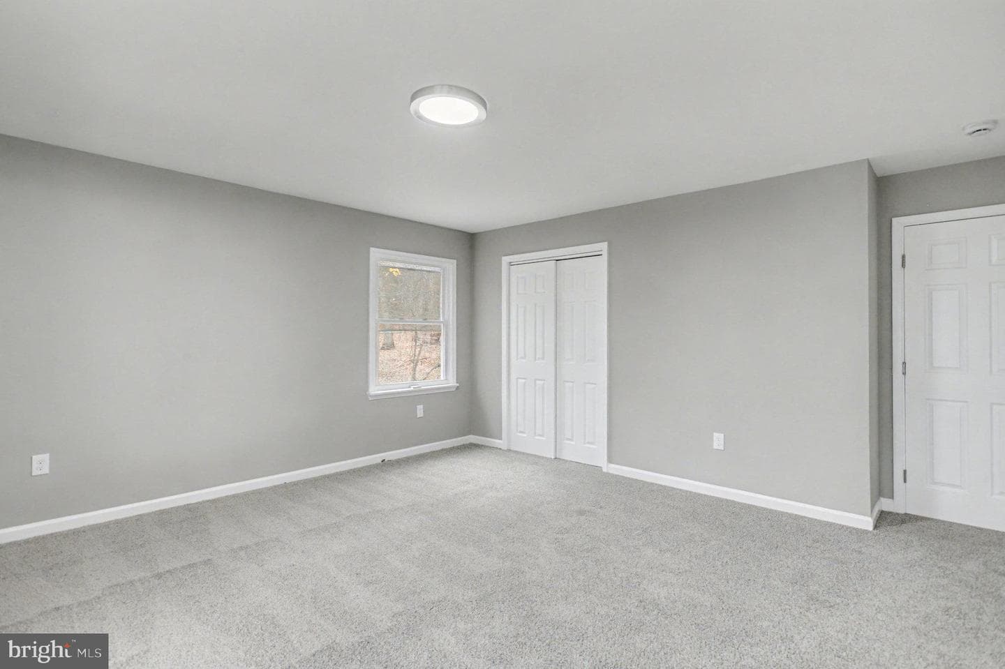Garrett Court photo 32