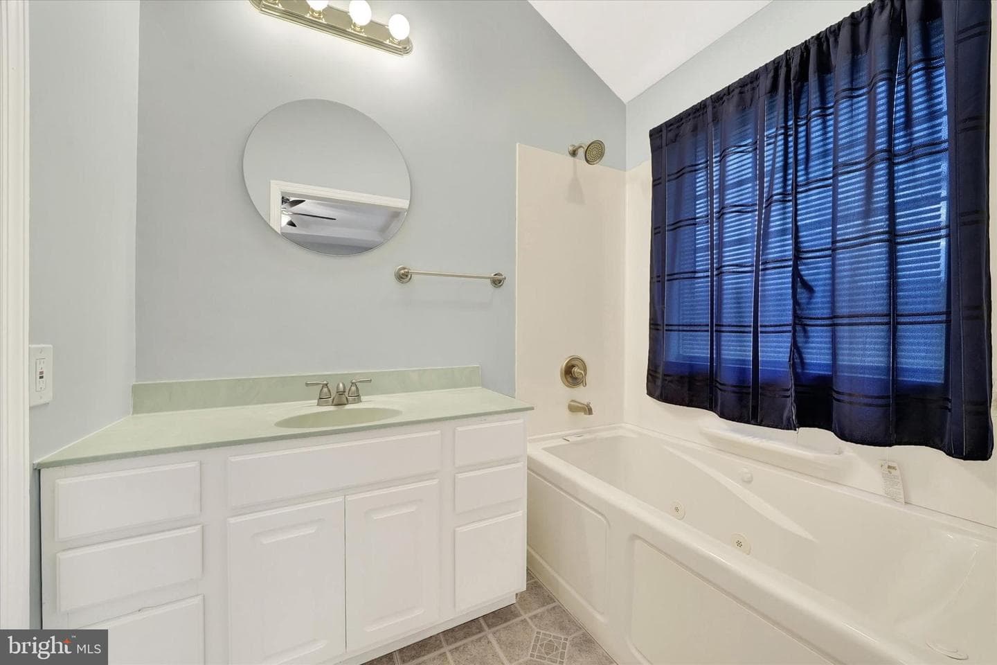 779 Chestnut Hill Road photo 13